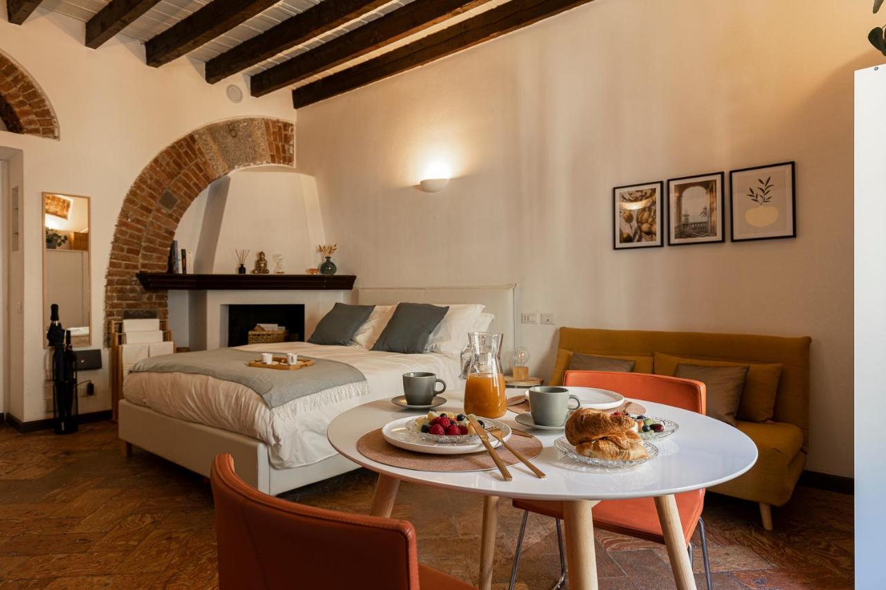 Cozy House In Naviglio Grande - Homy Apartments Milano Exteriör bild