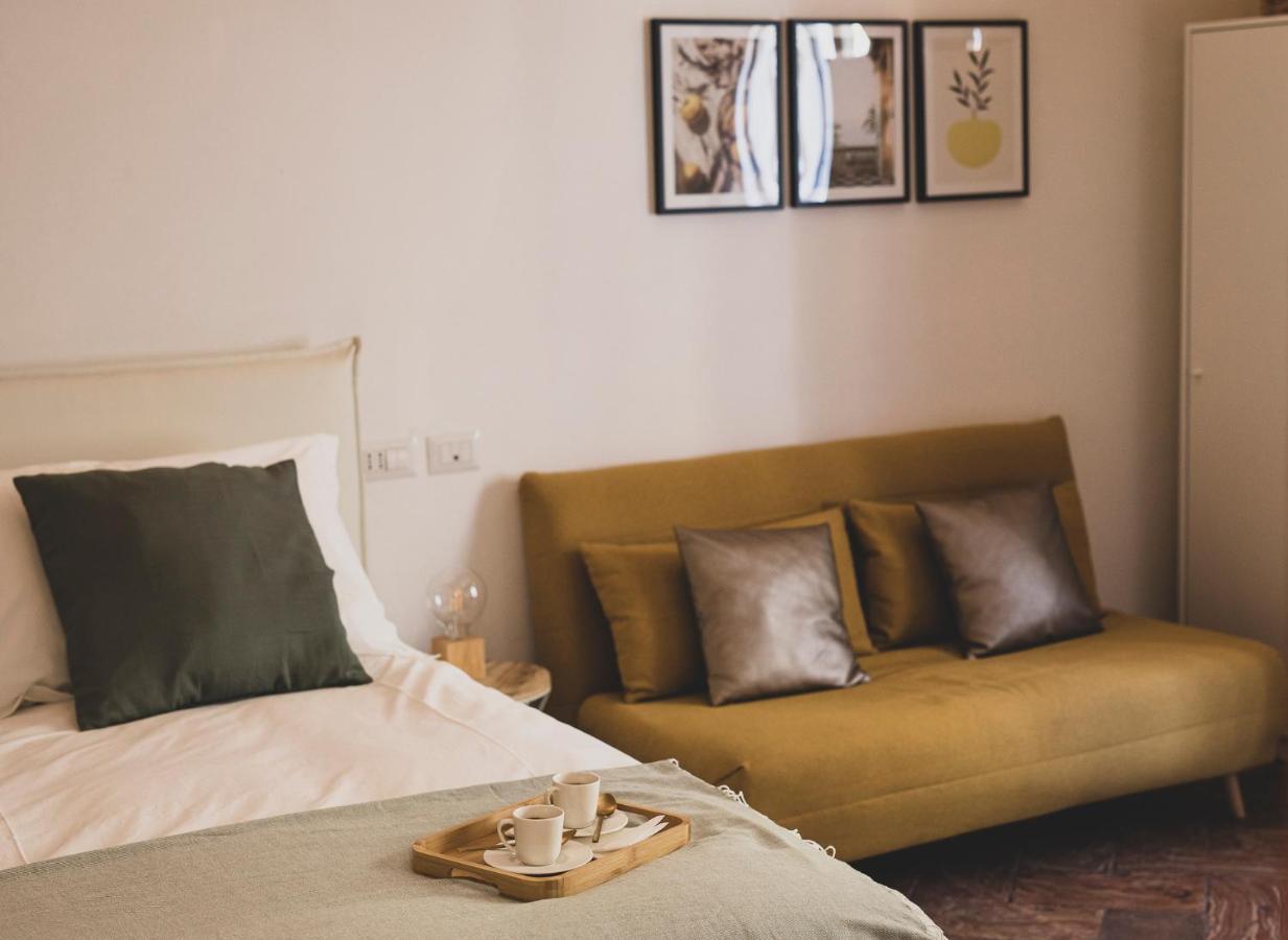 Cozy House In Naviglio Grande - Homy Apartments Milano Exteriör bild