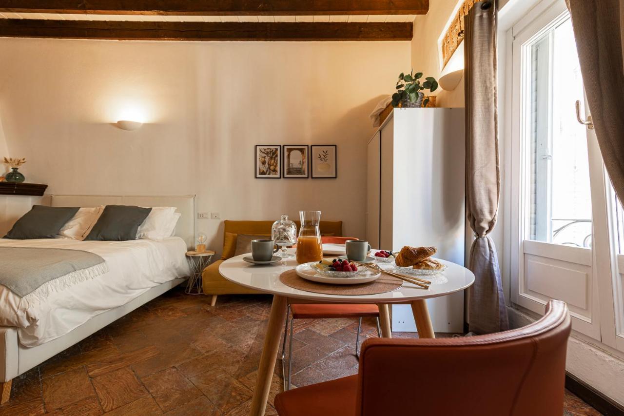 Cozy House In Naviglio Grande - Homy Apartments Milano Exteriör bild